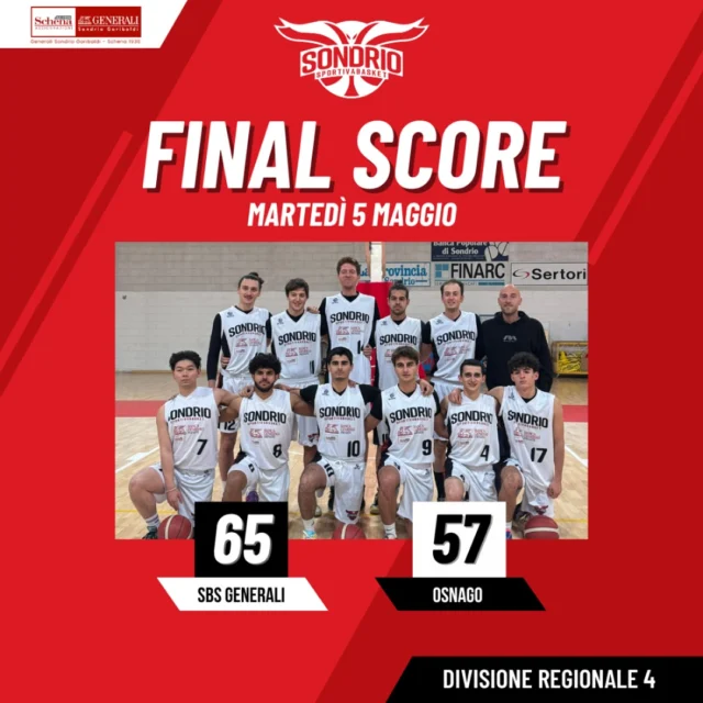 😎🏀Divisione Regionale 4 🏀😎

*PLAYOFF - GARA 2 / Quarti di finale*

Sportiva Basket Sondrio 65 - Osnago 57
( 11 - 24 ; 29 - 37 ; 44 - 44 )

📊Contini 2, Marchesini n.e., Hu 7, Pozzi 5, Boffa 9, Bonfadini 12, Marchetti 22, Morozzo 5, Brenz Verca 3, Plozza

Stacchiamo il biglietto per la semifinale con la seconda vittoria consecutiva contro Osnago💪🏻, ora ci tocca uno scoglio enorme contro la 1° della classe Monticellese in questi playoff per la promozione in DR3.

Primo quarto da incubo, 11 punti nostri contro i 24 di Osnago, i 6 punti di vantaggio di gara 1 sono già belli che bruciati. I ragazzi sono catatonici, nessuno a parte il capitano riesce a contenere in difesa chiunque sia e gli avversari ne approfittano, alzando il ritmo e segnando ad alte percentuali da 3. 
Sarà una partita a inseguire.

Con l’arrivo di Morozzo torniamo parzialmente sui binari, riprendiamo la partita e ci avviciniamo un pochino pur rimanendo a 10 punti di distacco circa.

Ma è dopo l’intervallo a inizio terzo quarto che, come successe settimana scorsa in trasferta, avviene la magia: la squadra VOLA🚀 letteralmente e con una difesa asfissiante e contropiedi recupera tutto lo svantaggio e pareggia i conti, 44 pari e ultimo quarto per decidere tutto.

Marchetti, di nuovo, è il nostro pilastro e con una media di 20 a partita in questi playoff sta decisamente esprimendo un basket eccellente; Bonfadini toglie la ruggine iniziale e ci dà qualche canestro importante, Boffa spinge in contropiede come una turbina e la panchina dà minuti di qualità eccelsa ai titolari quando viene chiamata.

Nell’ultimo periodo combattiamo punto su punto, Osnago cala drasticamente le percentuali da 3 (per la cronaca noi ne abbiamo segnate zero!) e in generale sembra aver finito la benzina; tra tiri liberi e qualche appoggio facile ci troviamo a due minuti dalla fine a dover solamente gestire il tempo senza affrettare, ultimo sprint senza eccessivo affanno.

Ora con la stessa formula dei playoff, giocando contro la 1° classificata, avremo gara 1 in casa e gara 2 in trasferta, sempre con differenza canestri. 

VENITE A SOSTENERE I NOSTRI RAGAZZI PER UN TRAGUARDO STORICO!💪🏻🤓😍